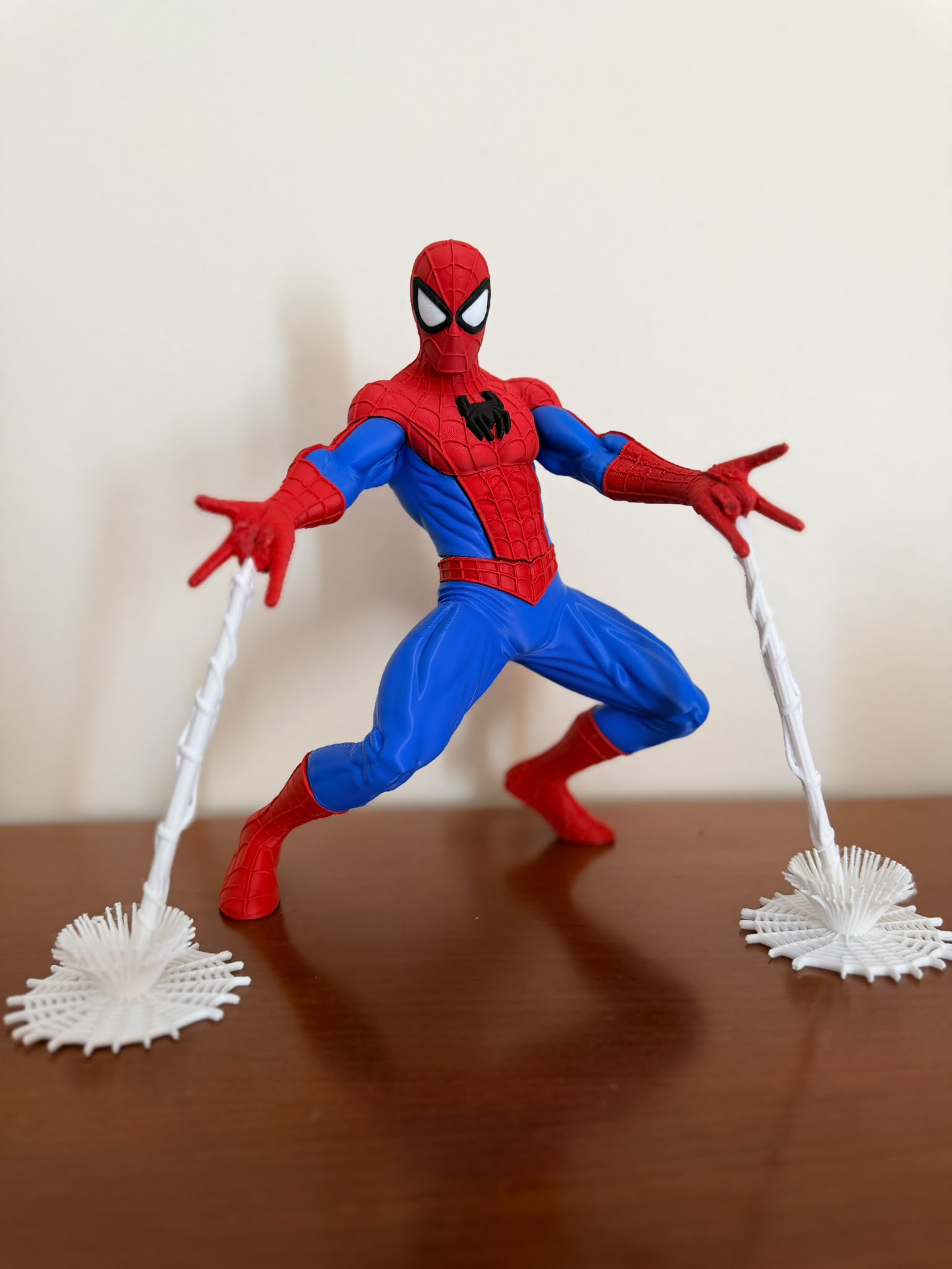 Figura Marvel – Spider-Man Suporte de Teias | Colecionável