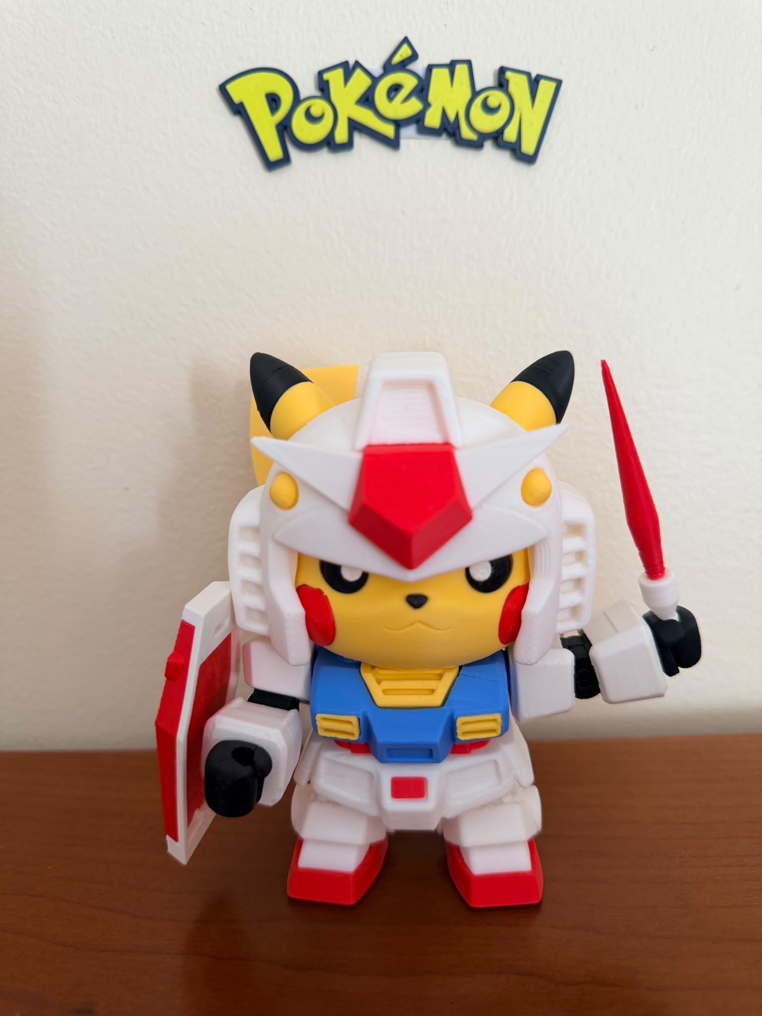 Figura Pokémon – Pikachu Gundam | Colecionável Mecha