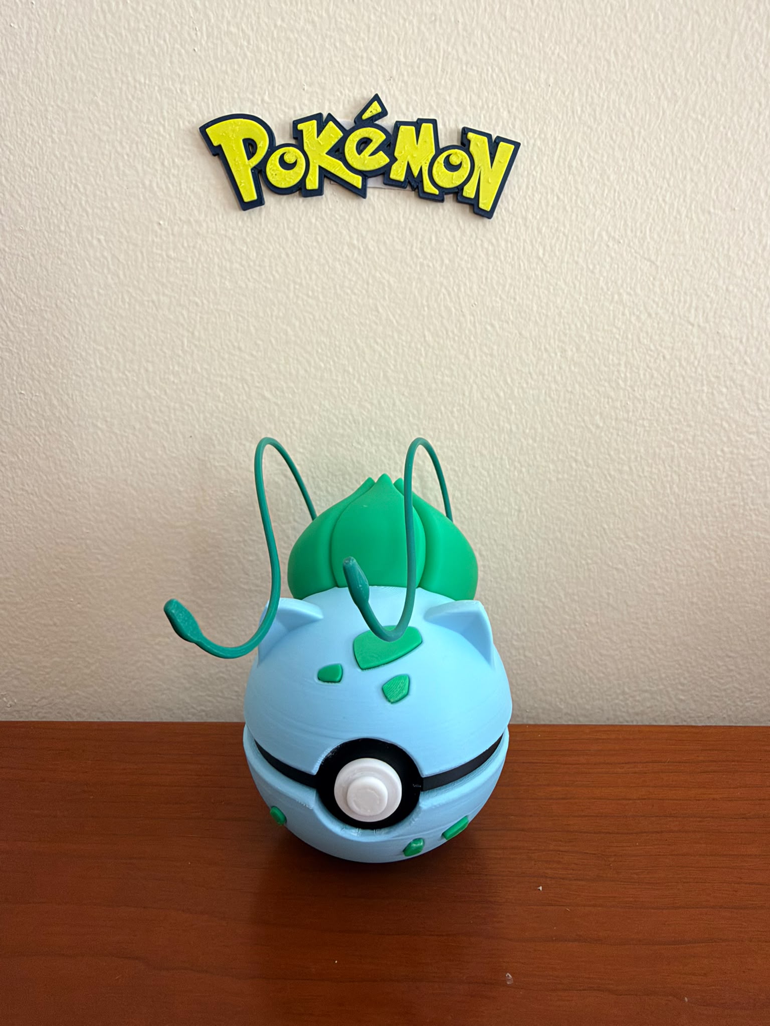 Pokébola Personalizada Inspirada no Bulbasaur Nº 0001 | Peça Decorativa