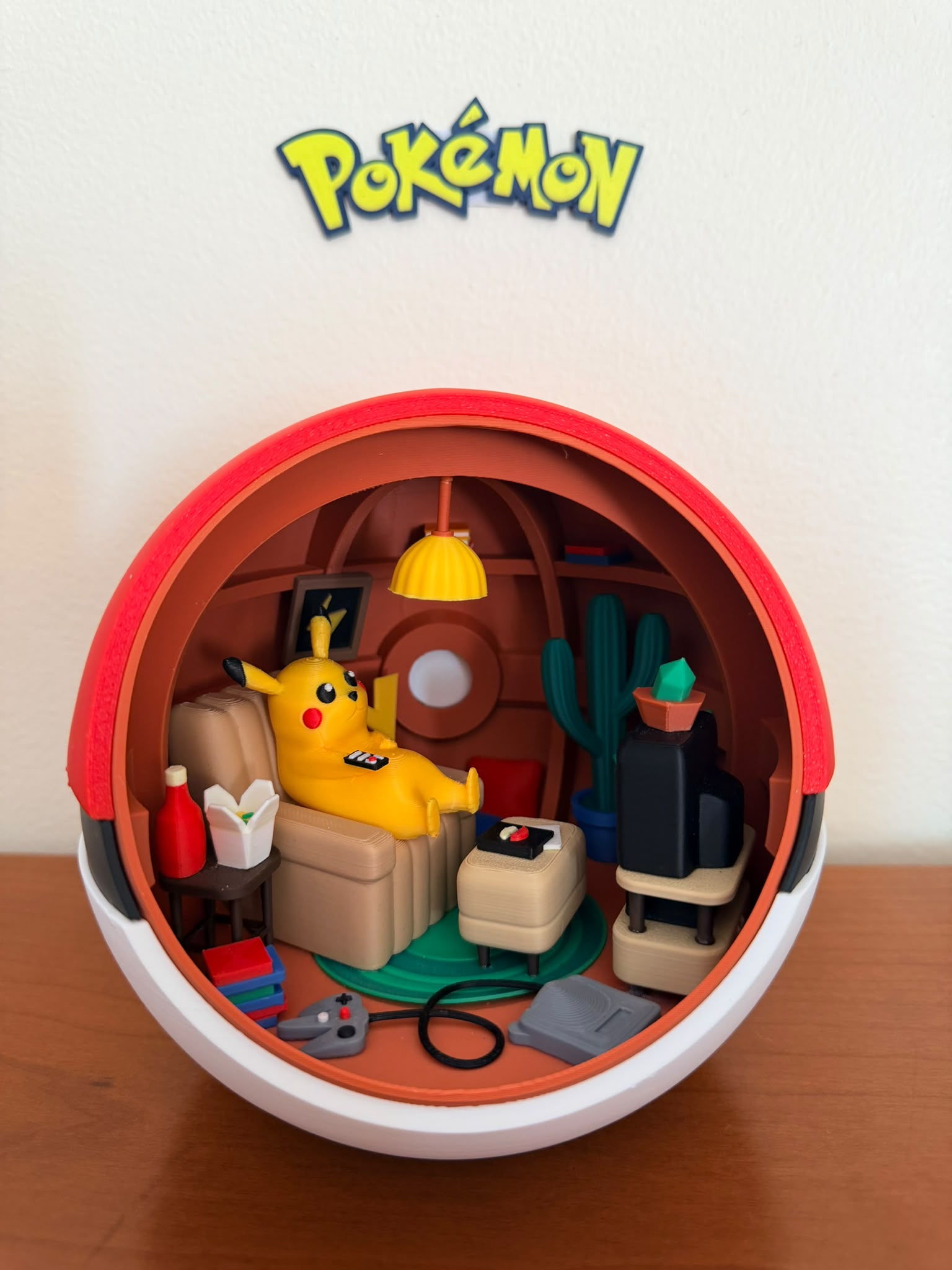 Diorama Pikachu Dentro da Pokébola | Cenário Pokémon